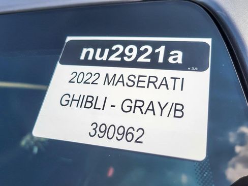 Used 2022 Maserati Ghibli Modena image 24