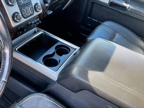 Used 2016 Ford F250 Lariat w/ Lariat Ultimate Package image 15