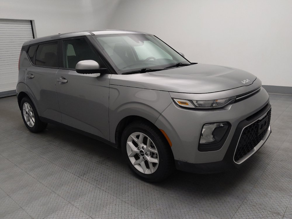 Used 2022 Kia Soul LX w/ Technology Package FWD image 11