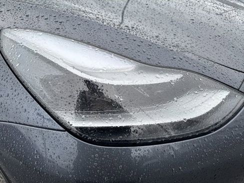 Used 2023 Tesla Model 3 Performance image 12