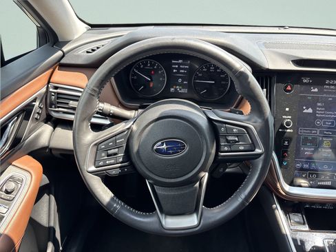 Used 2024 Subaru Outback Touring AWD/4WD image 27