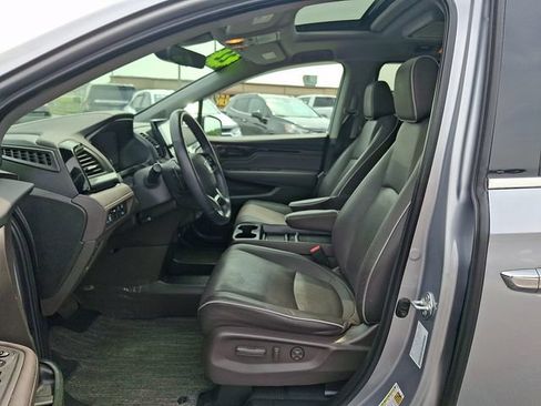 Used 2022 Honda Odyssey Elite image 13