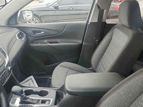 Used 2023 Chevrolet Equinox LT image 9