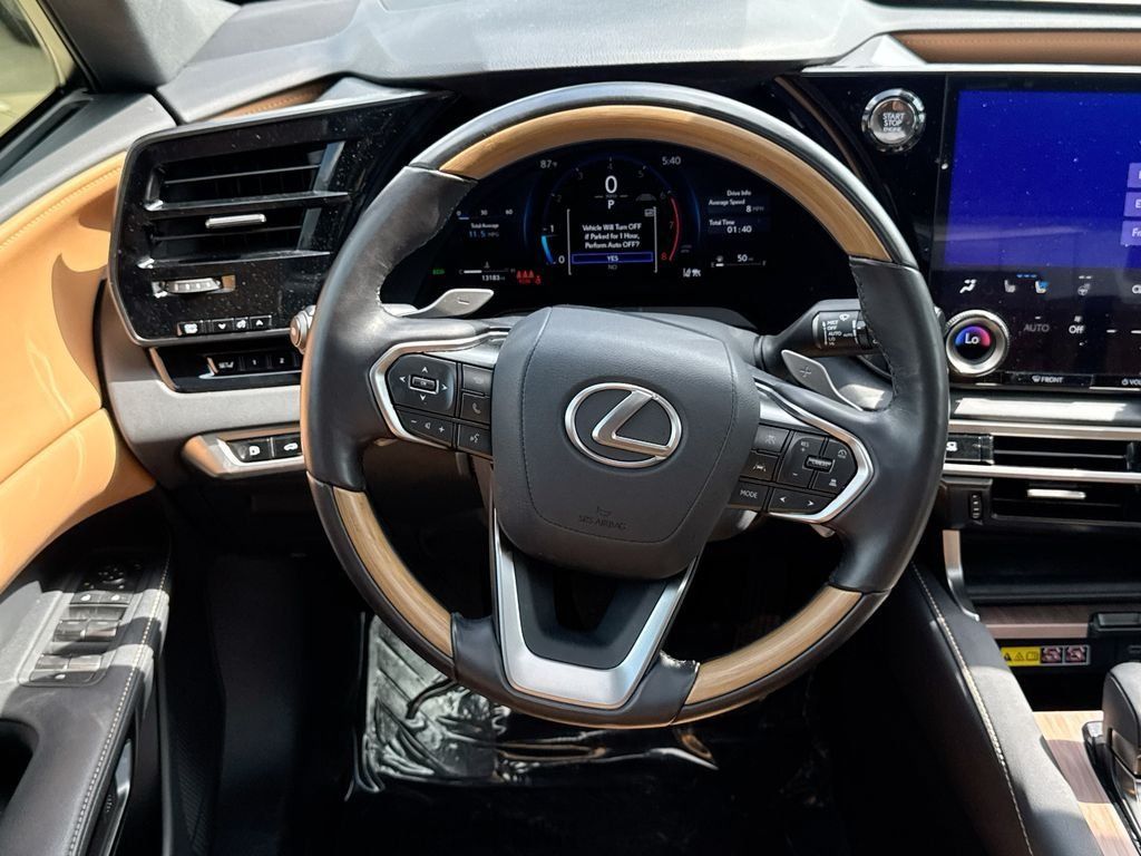 Used 2025 Lexus RX 350 Premium w/ Accessory Package (Z1) FWD image 24