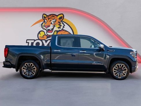 Used 2023 GMC Sierra 1500 Denali Ultimate image 4