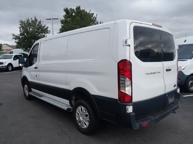 Used 2022 Ford Transit 250 Low Roof w/ Exterior Upgrade Package RWD image 18
