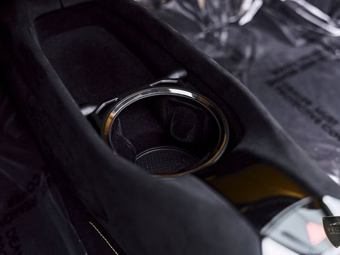 Used 2024 Ferrari SF90 Spider AWD/4WD image 80