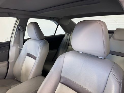 Used 2013 Toyota Camry XLE image 2