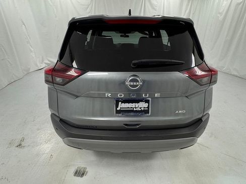 Used 2023 Nissan Rogue S AWD/4WD image 4