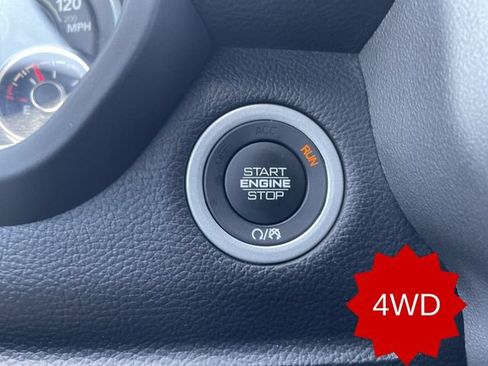 Used 2021 RAM 1500 Big Horn AWD/4WD image 16