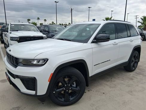 New 2026 Jeep Grand Cherokee Limited w/ Limited Altitude Package RWD image 3