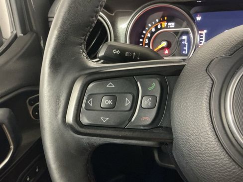 Used 2019 Jeep Wrangler Unlimited Sport image 17