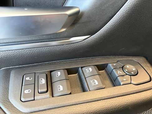 New 2026 RAM 1500 Big Horn AWD/4WD image 15