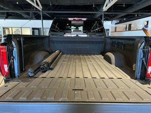 Used 2023 GMC Sierra 2500 Denali w/ Denali Black Diamond Edition image 26