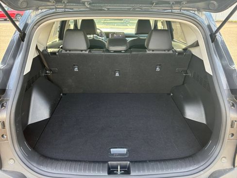 Used 2025 Kia Seltos S FWD image 33