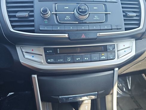 Used 2014 Honda Accord Sport image 21