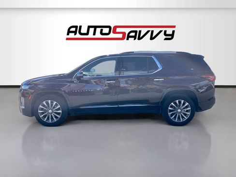 Used 2023 Chevrolet Traverse Premier AWD/4WD image 4