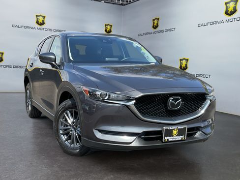 Used 2019 MAZDA CX-5 Touring FWD image 3