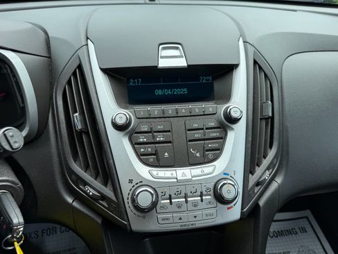 Used 2011 Chevrolet Equinox LT w/ Driver Convenience Package image 21