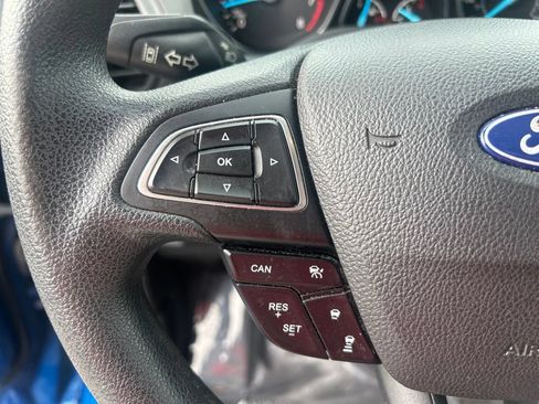 Used 2018 Ford Escape SE w/ Ford Safe & Smart Package FWD image 23