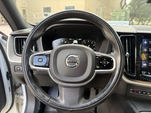 Used 2018 Volvo XC60 T5 Inscription AWD/4WD image 8