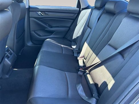 Used 2019 Honda Accord EX image 13