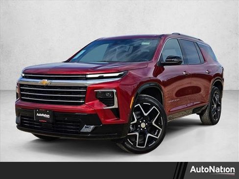 New 2026 Chevrolet Traverse High Country image 1