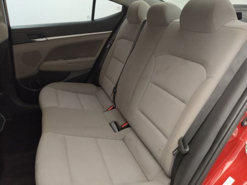 Used 2019 Hyundai Elantra Value Edition FWD image 18
