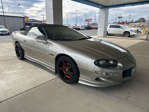 Used 2002 Chevrolet Camaro Z28 w/ Sport Appearance Pkg image 3