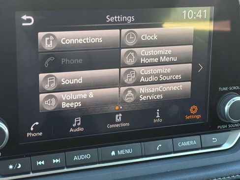 Certified 2023 Nissan Rogue SV image 21