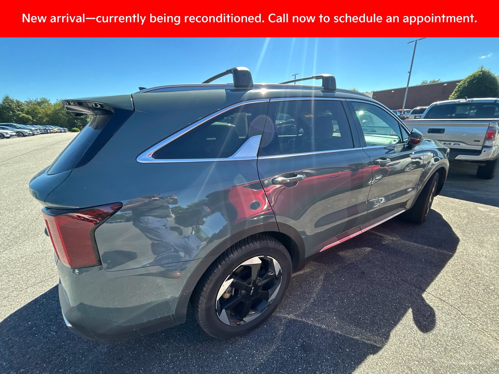 Certified 2025 Kia Sorento SX Prestige AWD/4WD image 13