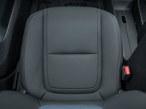 New 2026 Volvo EX30 Plus w/ Protection Package Premier image 29