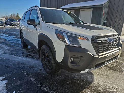 Used 2022 Subaru Forester Wilderness image 11