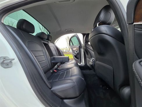 Used 2015 Mercedes-Benz C 300 4MATIC Sedan image 16