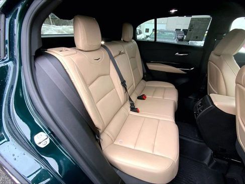 Used 2024 Cadillac XT4 Luxury w/ Cold Weather Package image 27