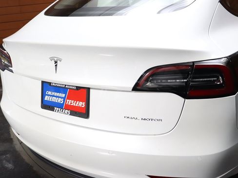 Used 2023 Tesla Model 3 Standard Range RWD image 14