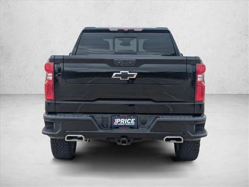 Used 2024 Chevrolet Silverado 1500 LT Trail Boss w/ LT Trail Boss Premium Package AWD/4WD image 6