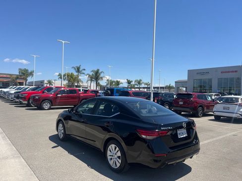 Used 2024 Nissan Sentra S FWD image 6