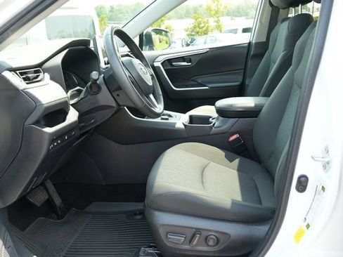 Used 2024 Toyota RAV4 XLE w/ Convenience Package AWD/4WD image 21