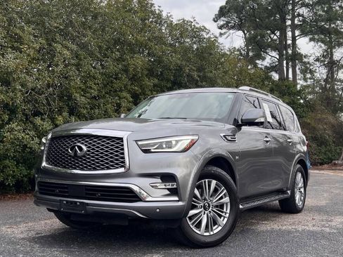 Used 2019 INFINITI QX80 Luxe w/ Cargo Package image 2