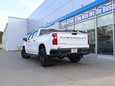 Used 2020 Chevrolet Silverado 1500 LT Trail Boss image 39