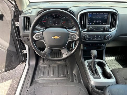 Used 2022 Chevrolet Colorado LT w/ Fleet Safety Package RWD image 13
