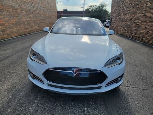Used 2015 Tesla Model S 70D AWD/4WD image 7