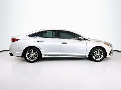 Used 2019 Hyundai Sonata Sport w/ Cargo Package image 10