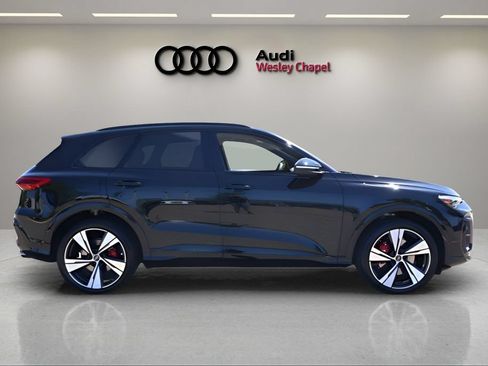 New 2026 Audi SQ5 Premium Plus AWD/4WD image 6