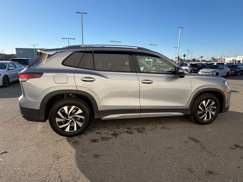 New 2026 Volkswagen Tiguan S FWD image 7