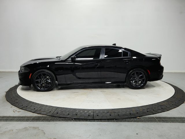 Used 2023 Dodge Charger R/T w/ Plus Group RWD image 5