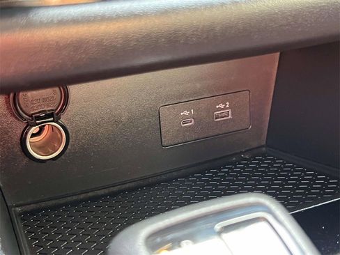 Certified 2024 Nissan Pathfinder SV image 16