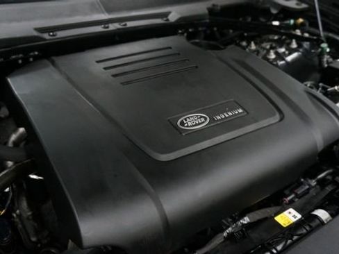 Used 2023 Land Rover Defender 90 S image 55