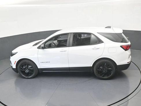 Used 2024 Chevrolet Equinox LS w/ Sport Edition image 41